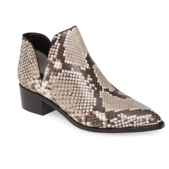 Marc Fisher Yilda 2 Leather Ankle Boots Snake Skin Print Size 6 - Picture 2 of 11